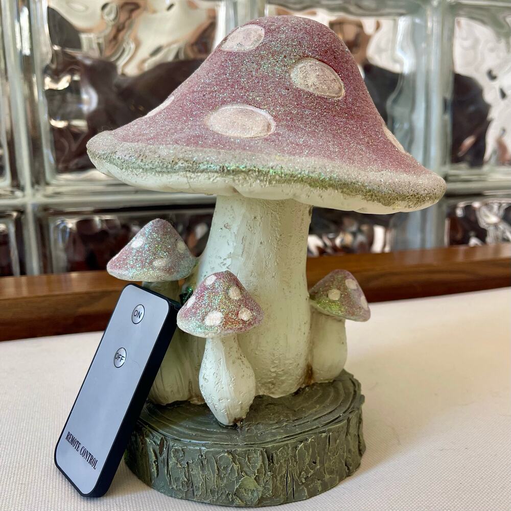 Mushroom Fairy LED Light Up Lamp with Remote